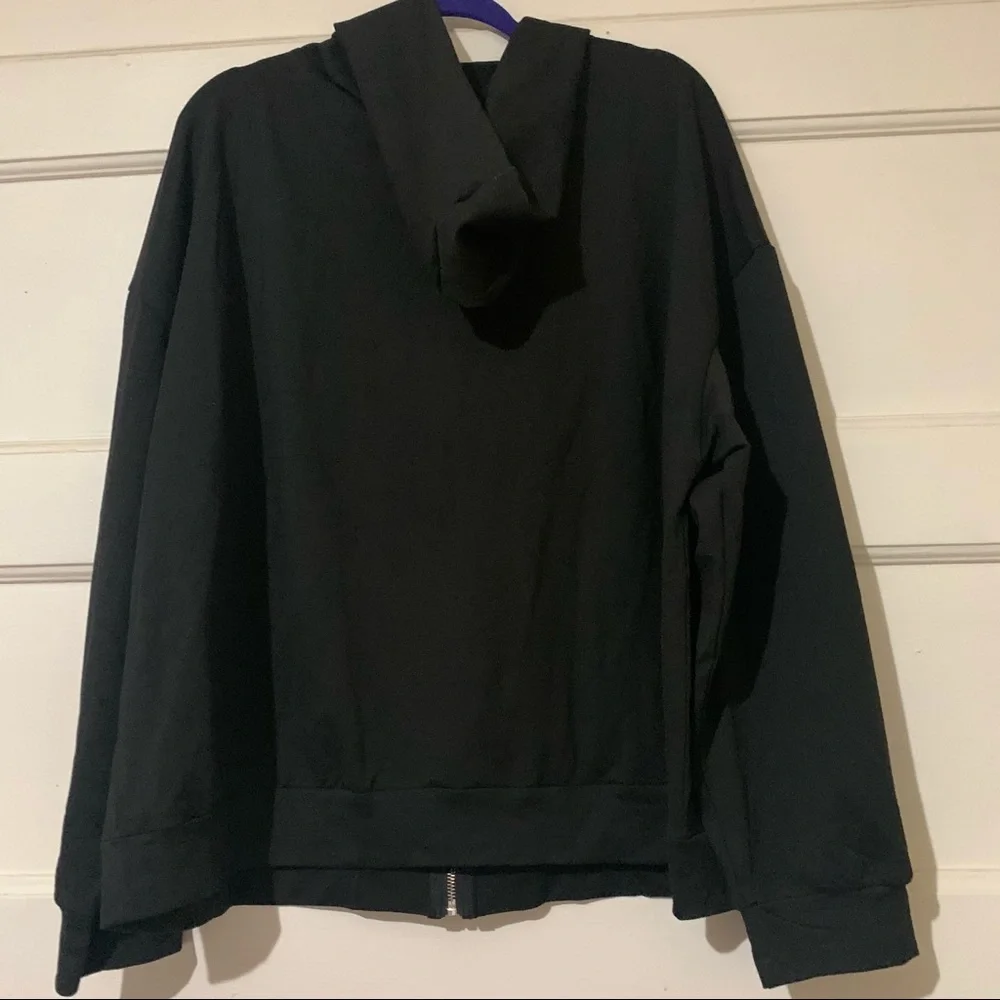 Simple Zip-Up Drop Shoulder Black Jacket with Hood NWOT_6